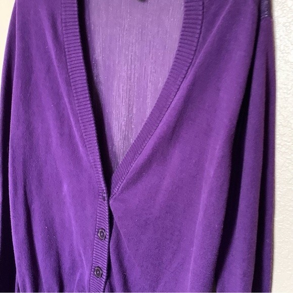Torrid Purple Button Front with Sheer Back Cardigan Sweater Size 1 or 1X 14/16 - Picture 4 of 8